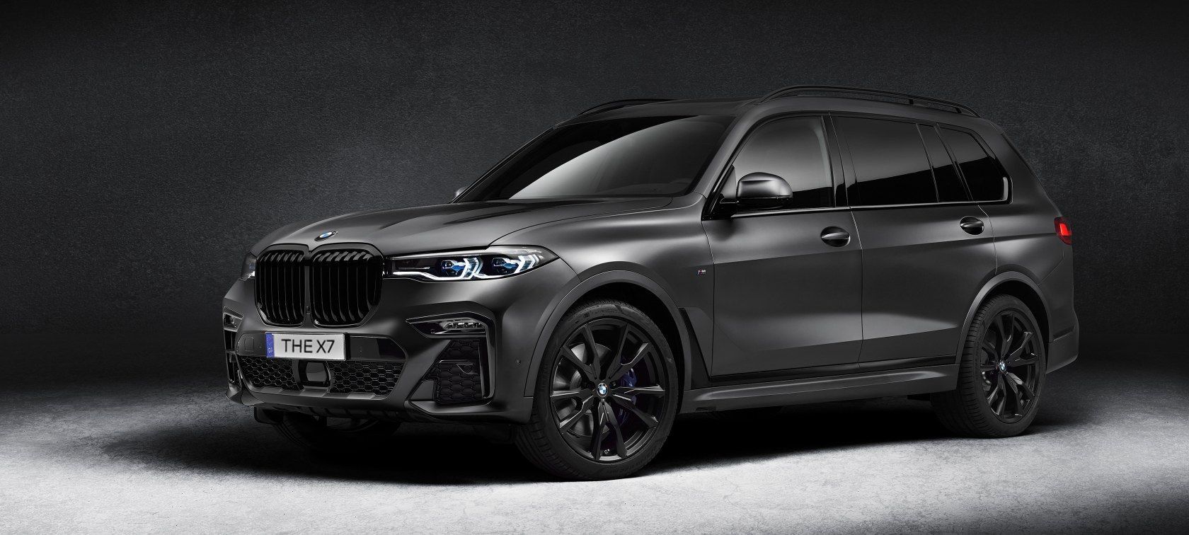 BMW X7 Dark Shadow