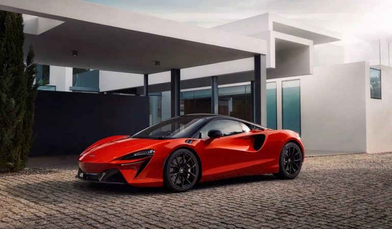 Bring Home the Next Generation of Mclaren Cars – Ft. Mclaren Artura