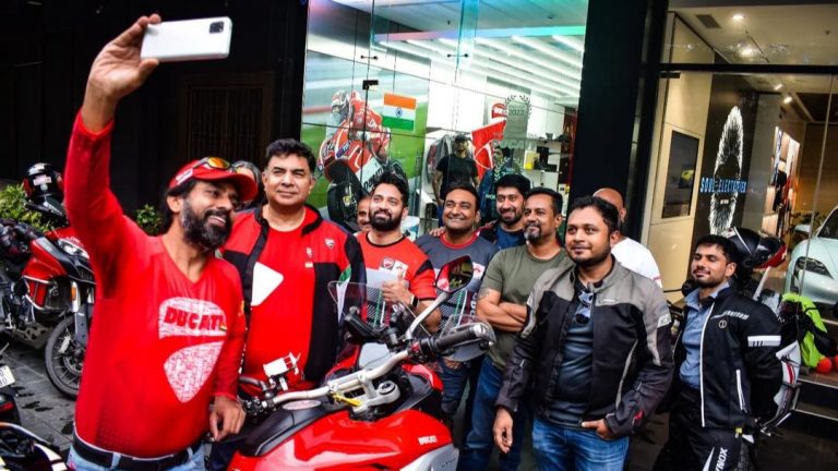 The Ride Of Honour get together - Ducati Infinity