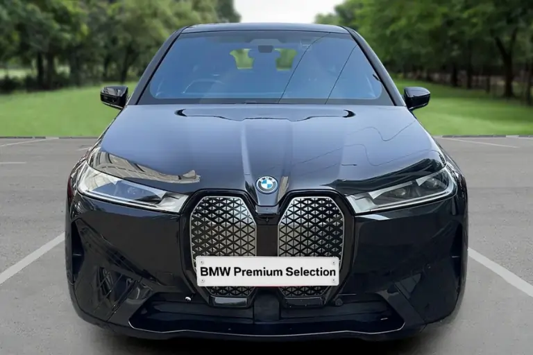 BMW iX xDrive40 used car offers