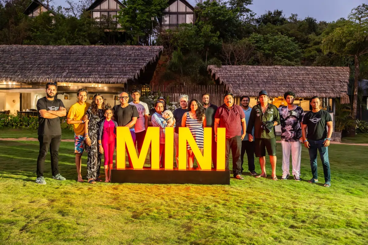 MINISCAPE 2.0 - MINI Infinity Cars