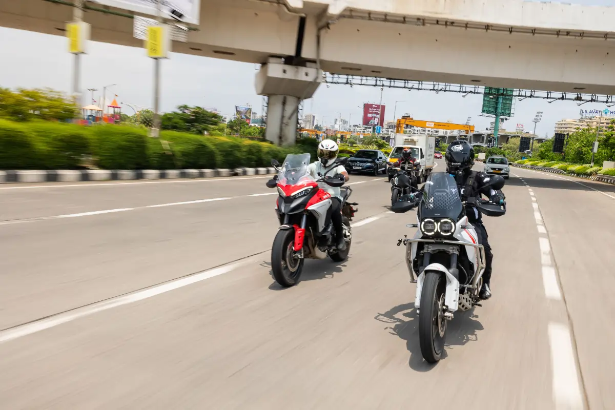 Ducati Breakfast Ride - Ducati Infinity