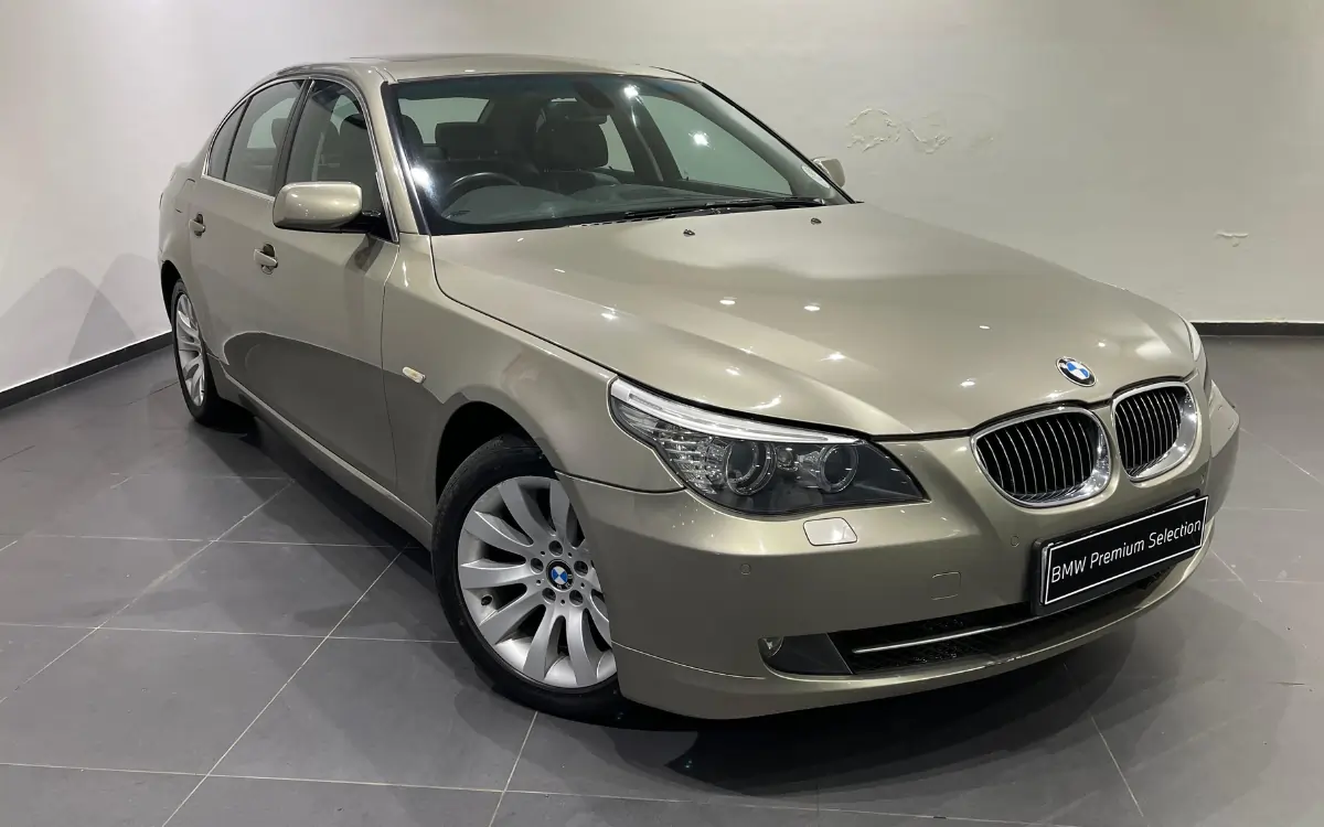 Buy pre-owned BMW 525i