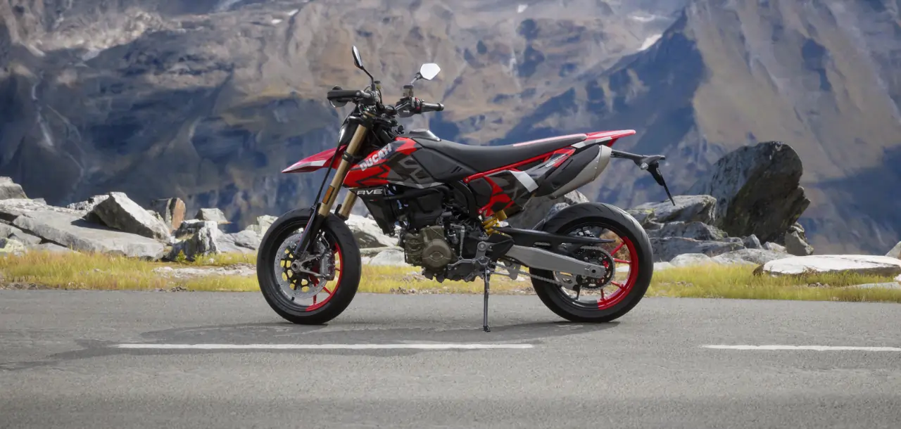 Hypermotard 698 Mono Price in Mumbai