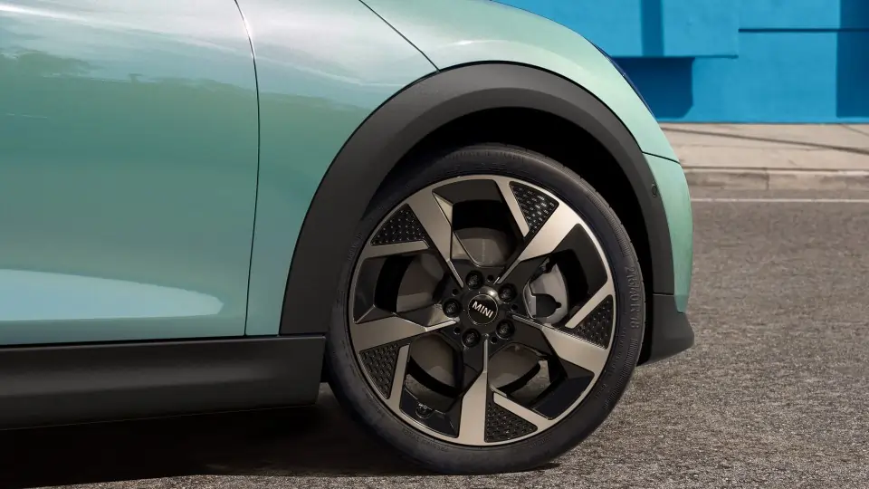 MINI Cooper S alloy wheels