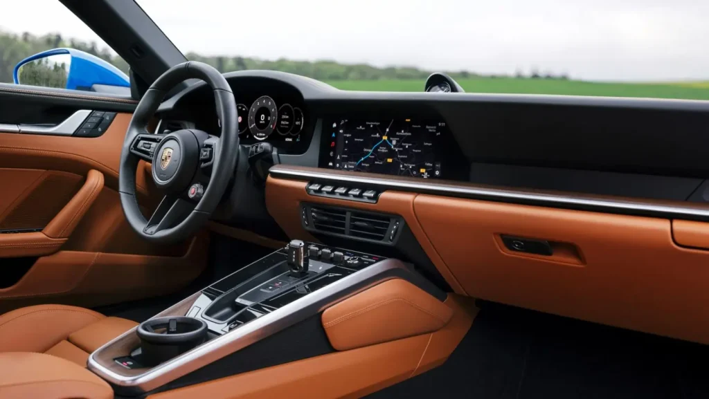 Porsche 911 handling and control