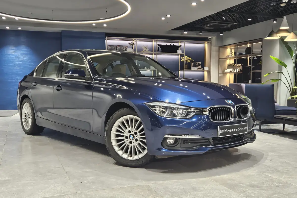BMW 320d LCI - BMW Infinity Cars