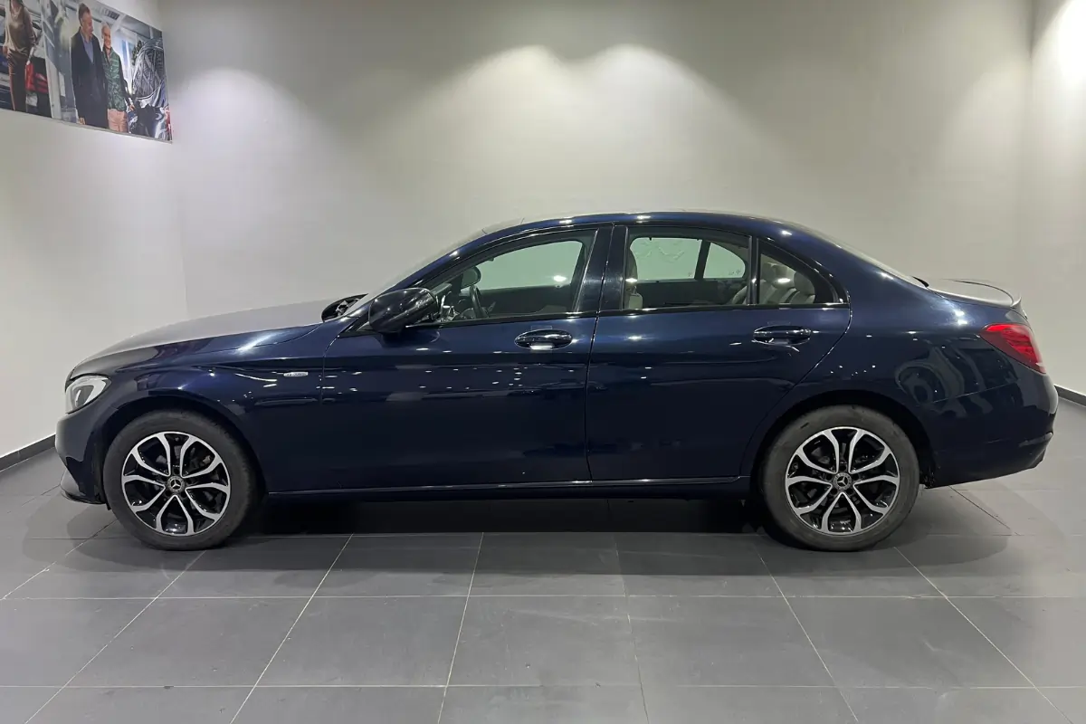 Buy used Mercedes C220d diesel sedan