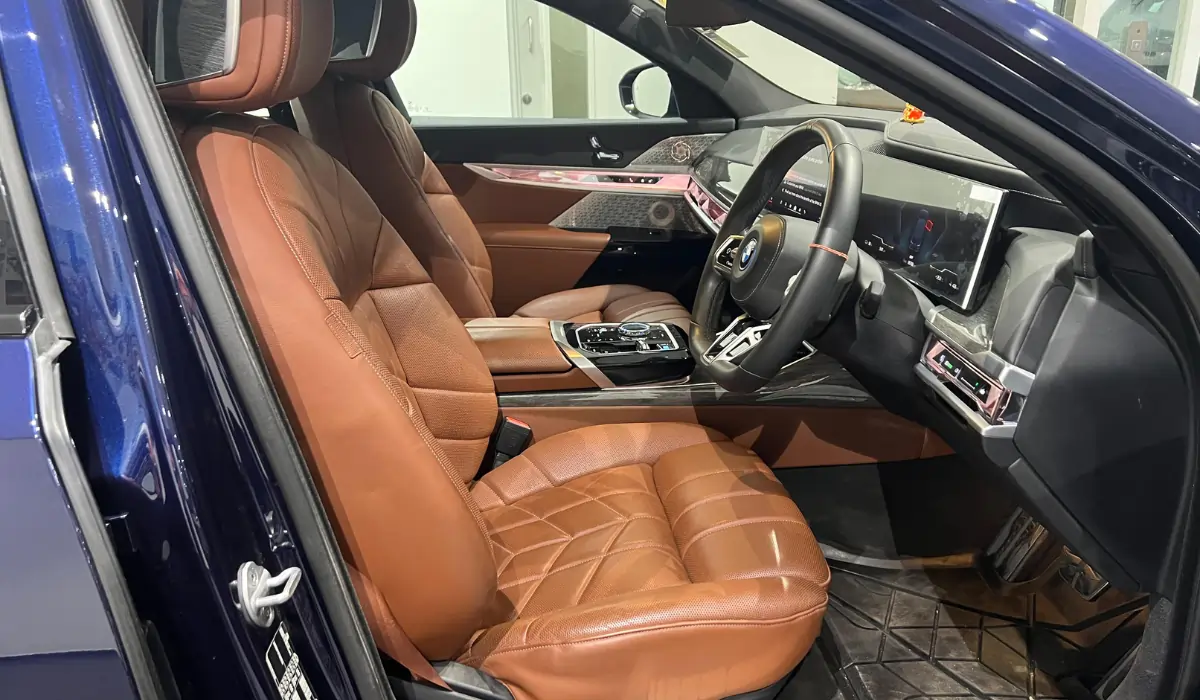 BMW i7 xDrive60 second hand India