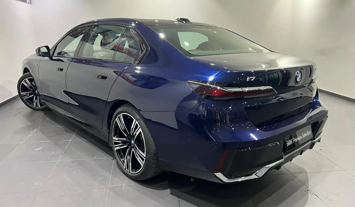 Second hand BMW i7 xDrive60