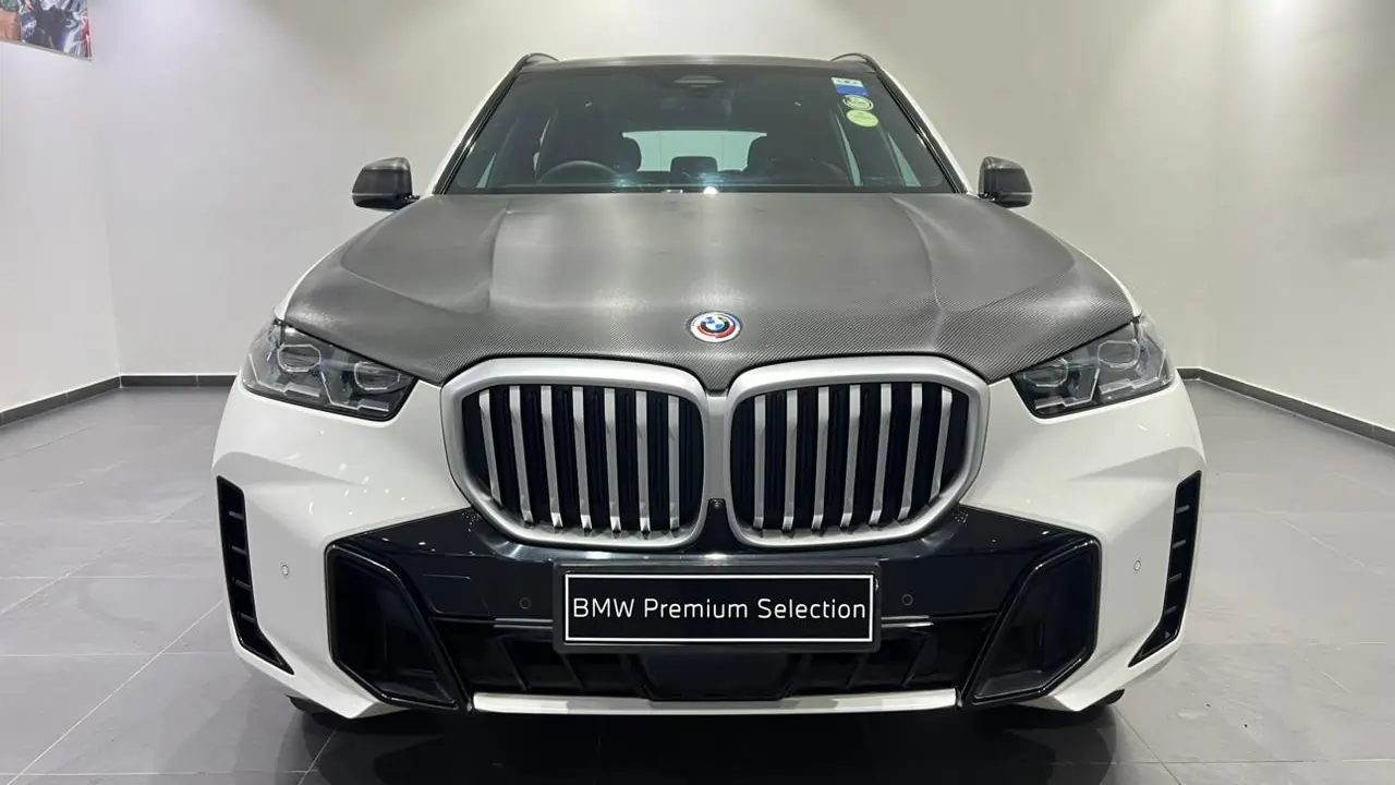 2025 BMW X5 Review, Pricing, and Specs - BMW Used Cars