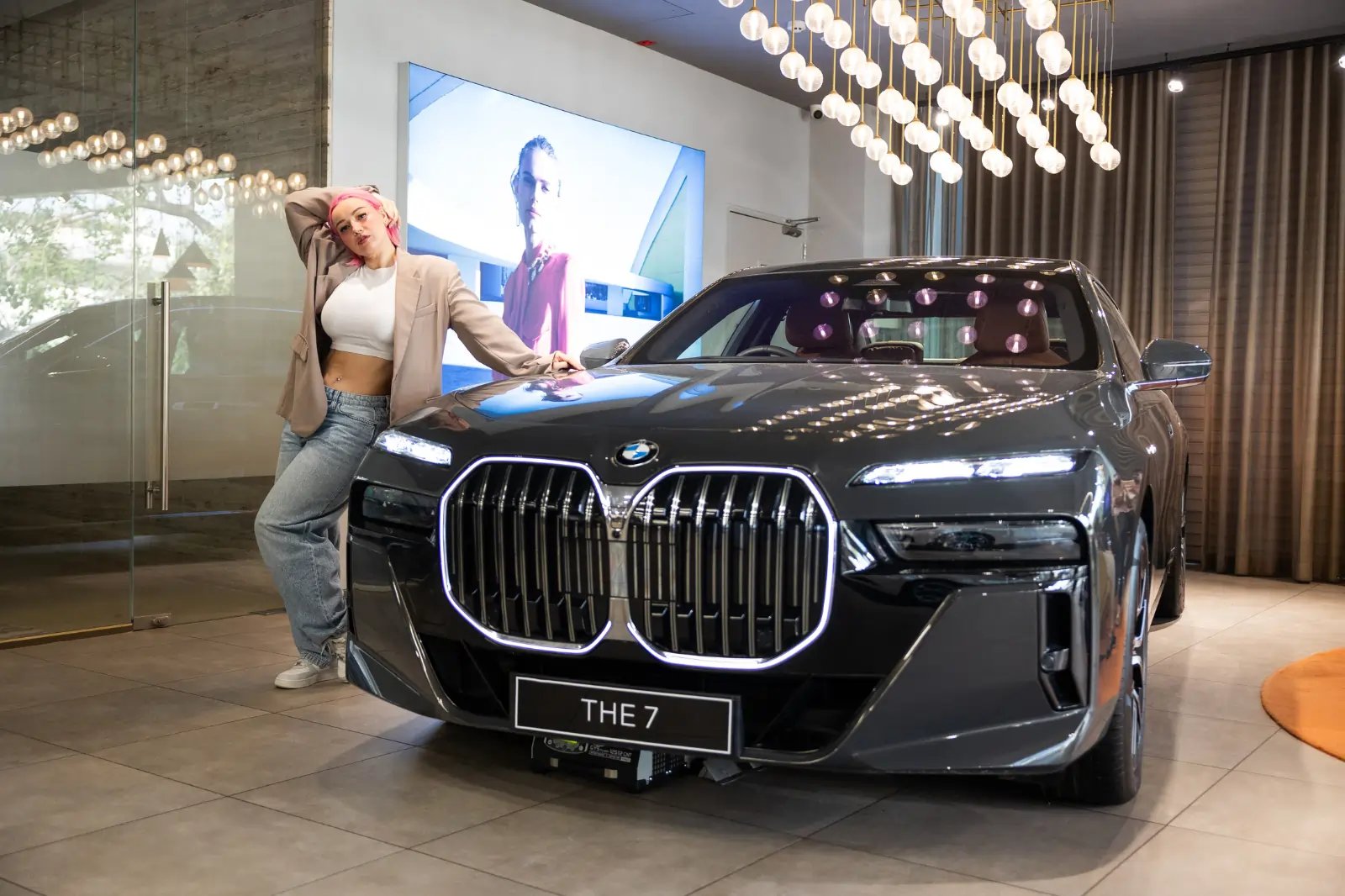 BMW 7 Series Sedan - BMW Infinity Cars