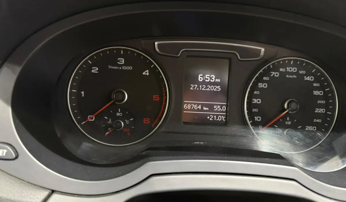 Audi Q3 Quattro SpeedoMeeter