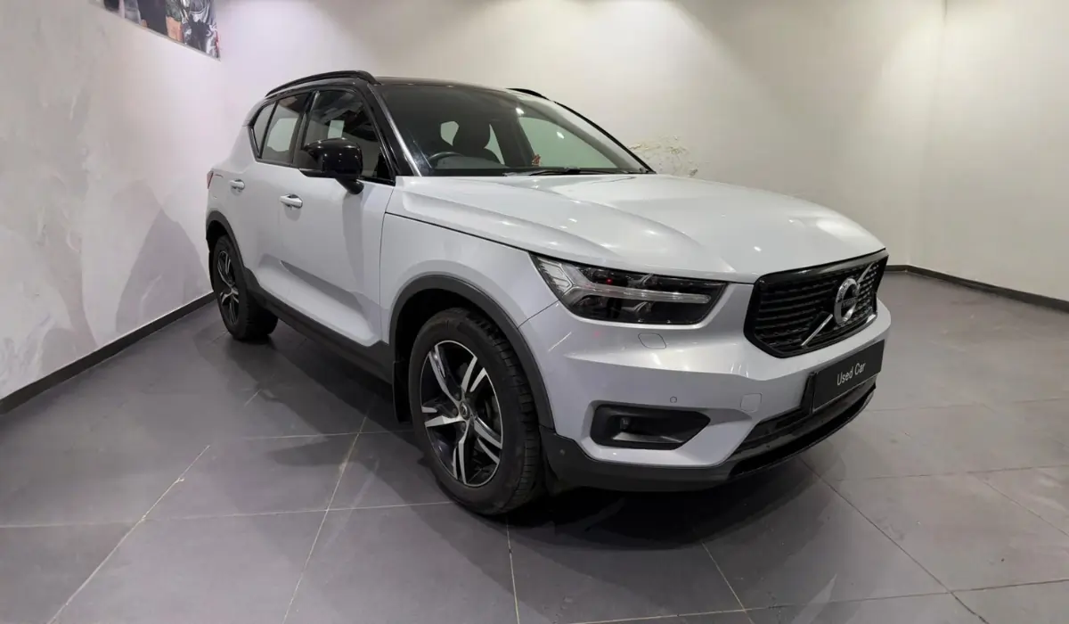 Volvo XC 40 T4