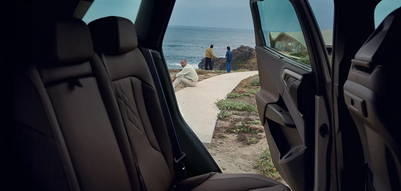 BMW X3 30 xDrive interior features