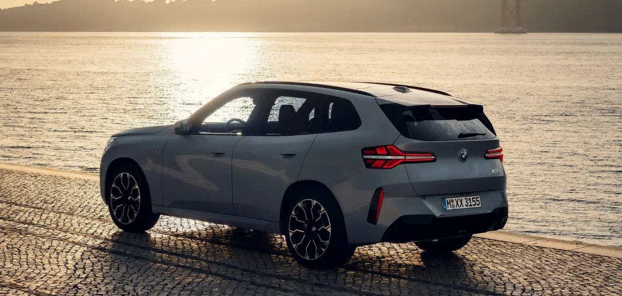 BMW X3 on road price Mumbai