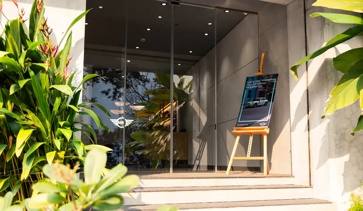 MINI Corporate Drive - MINI Infinity Cars