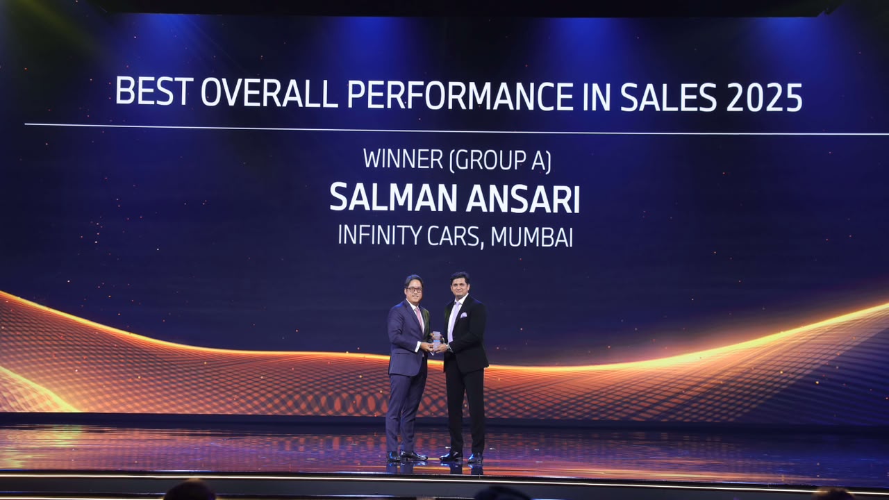 Best Overall Performance in Sales 2025 – Salman Ansari (Sales Manager – Infinity Cars)