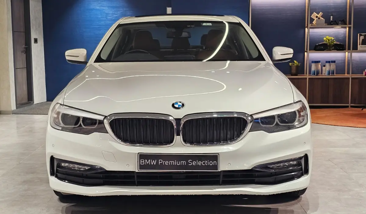 BMW 530i used car price Mumbai