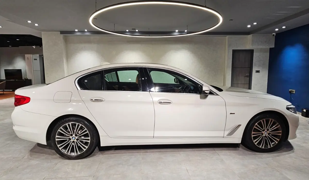 buy pre owned BMW 530i Mumbai