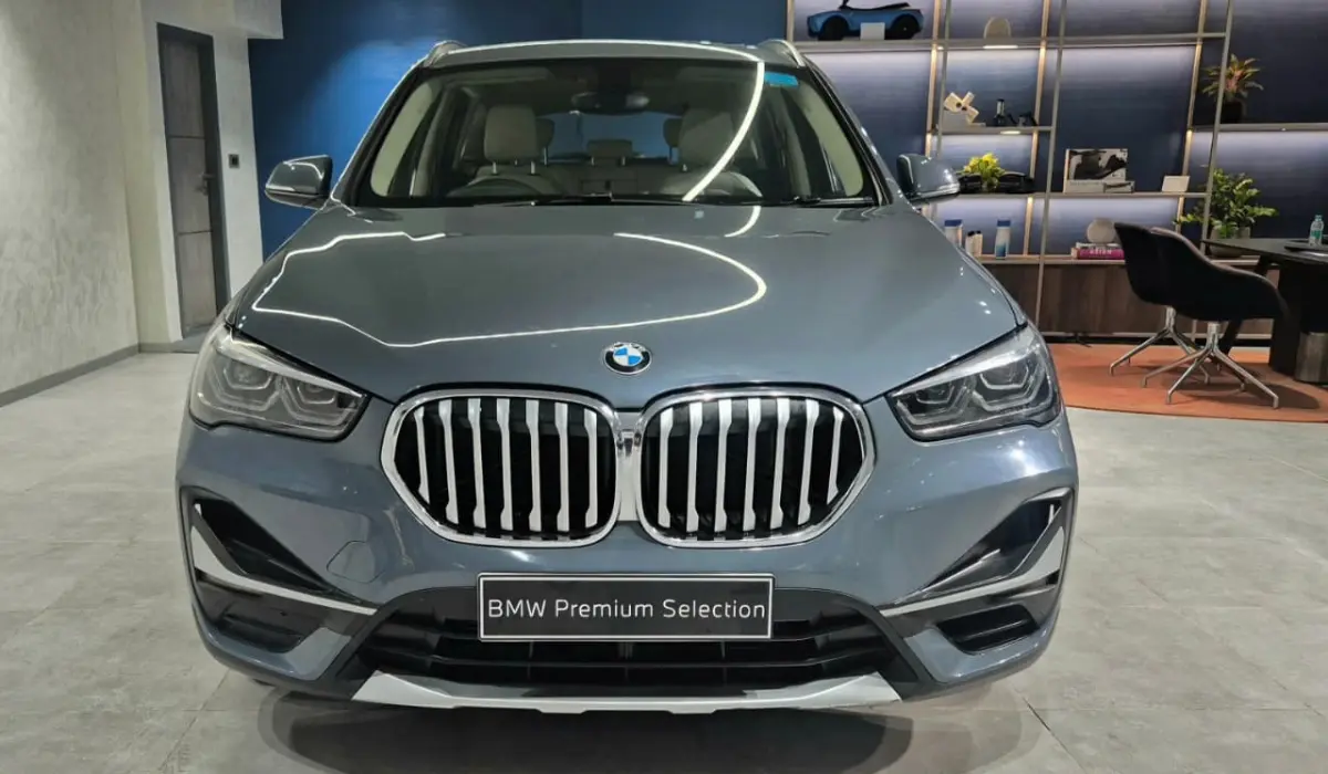 used BMW X1 sDrive20i XLine
